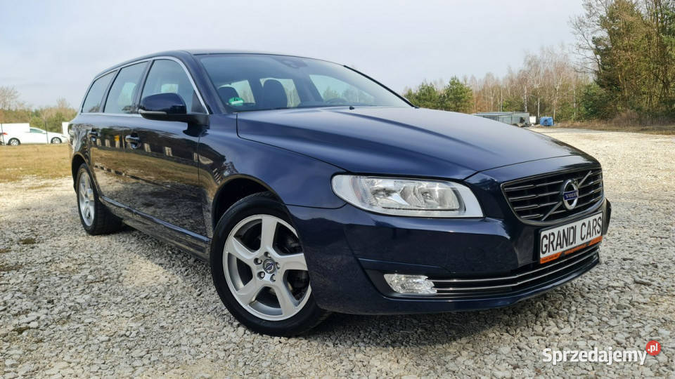 Volvo V70 20 D4 181 Momentum Navi Digital Skóra aluminiowe felgi Chmielnik sprzedam