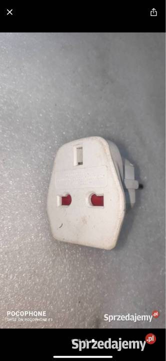 Adapter gniazdo angielskie na wtyk polski z Gliwice