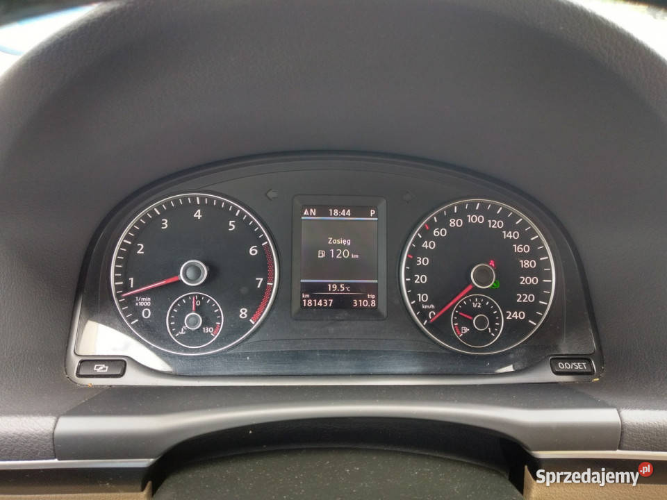 Volkswagen Touran 14 TSI 140 dsg II 20102015 isofix Tychy