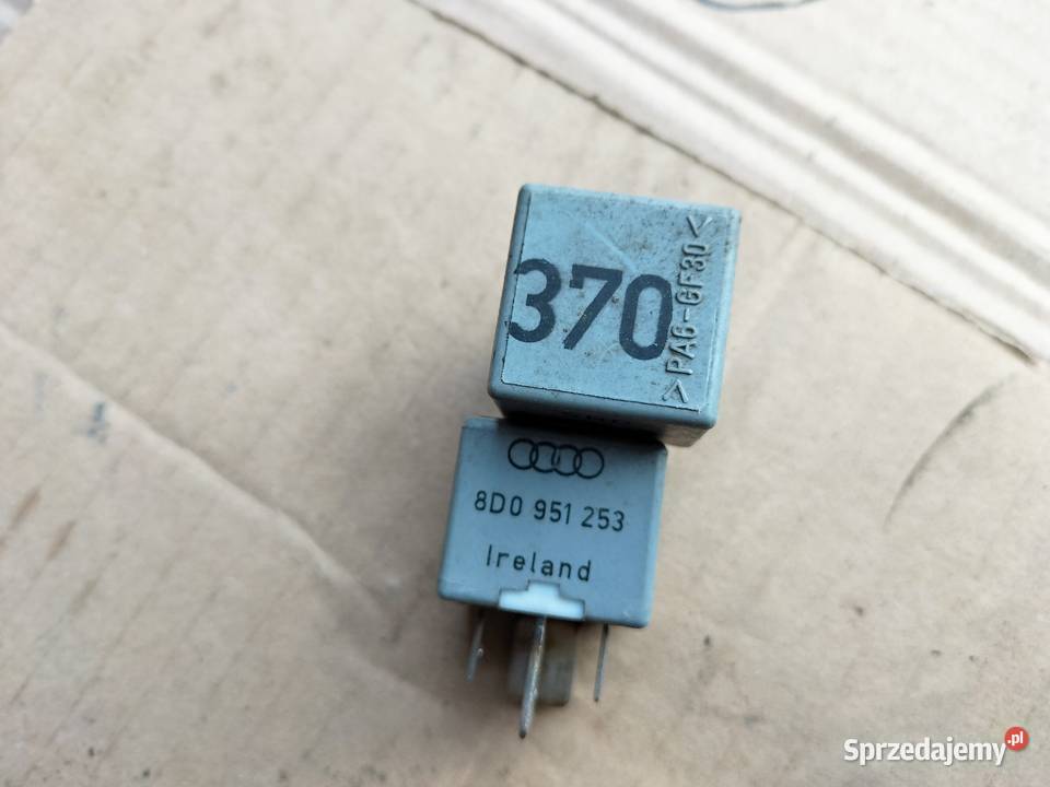 PRZEKAŹNIK 370 8D0951253 AUDI A6C4 100 Kamień-Kolonia sprzedam