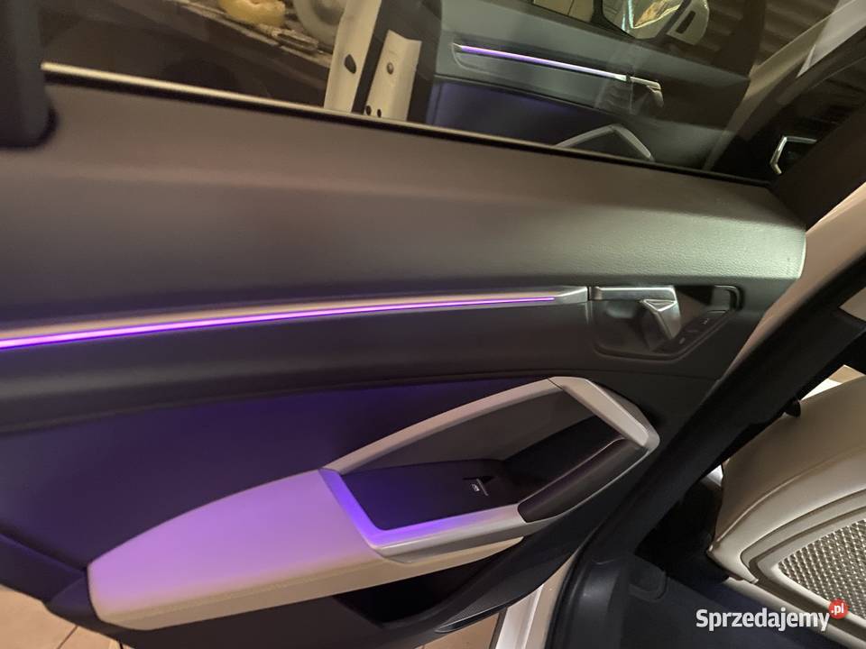 Na sprzedaż AUDI Q3 45 TFSI Quattro Premium Plus Lubin sprzedam