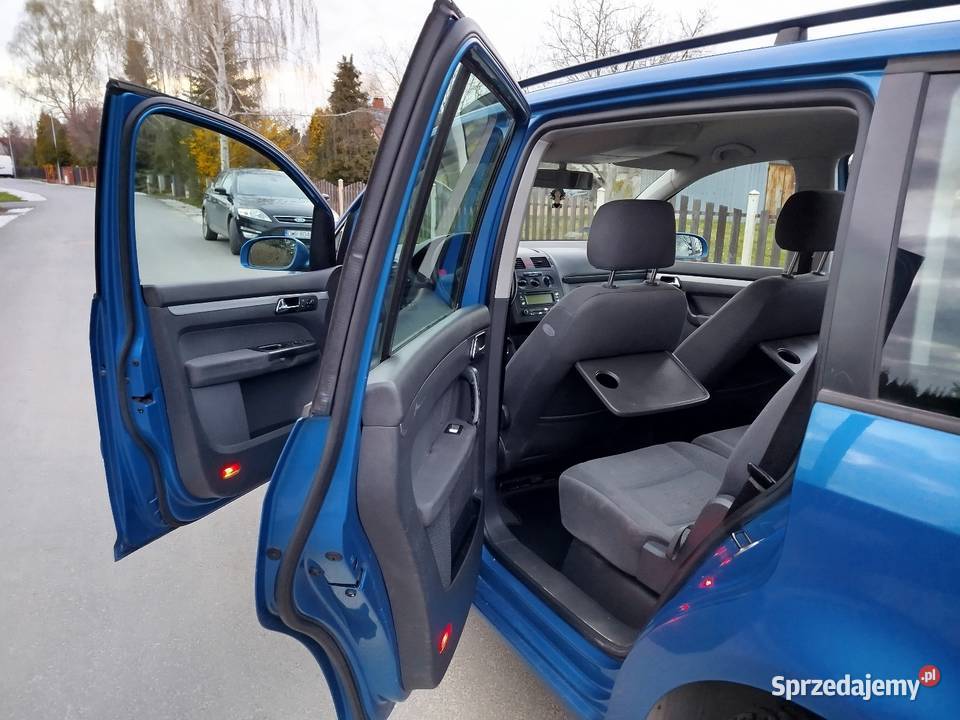 Volkswagen Touran 16 benzyna 2003 zadbany elektryczne lusterka sprzedam