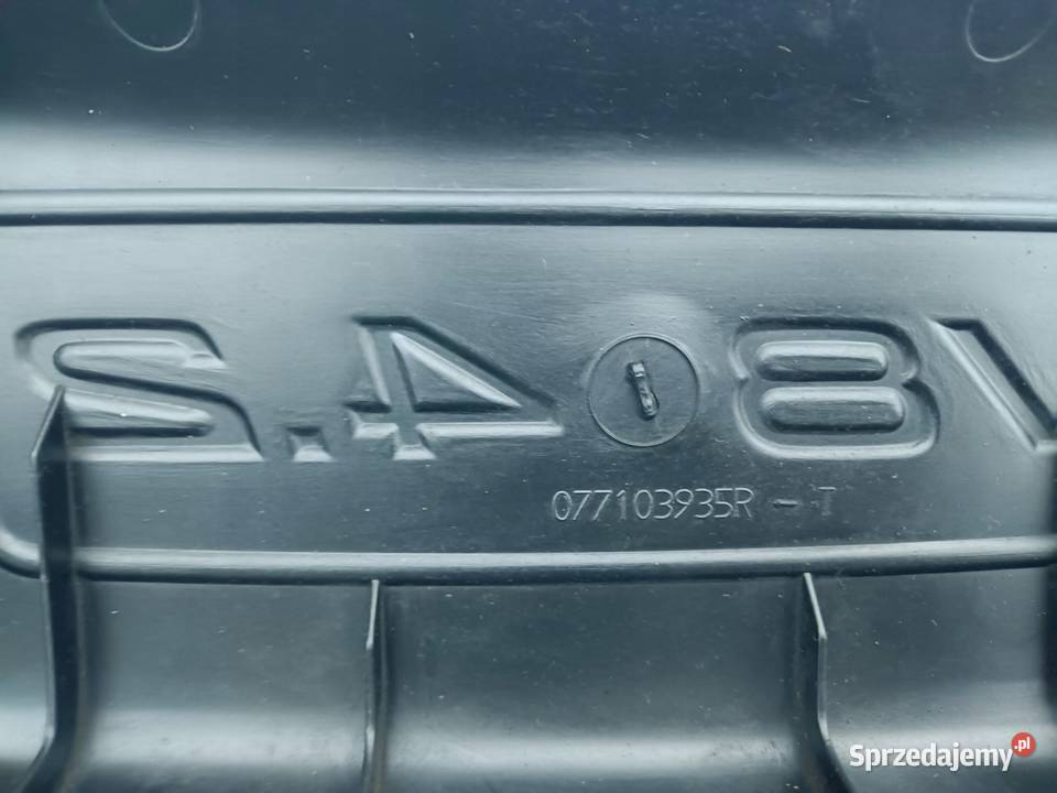 077103935R AUDI A6 S6 C5 OSŁONA SILNIKA OBUDOWA Osłony silnika Silniki i osprzęt Przemęt sprzedam