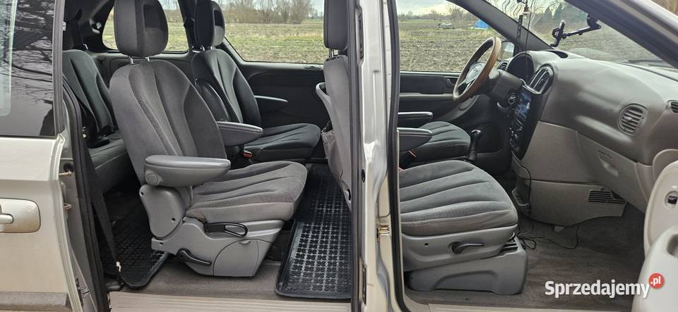Chrysler Voyager 2003r 24 benz gaz sekw 2034r7 4/5 Elbląg