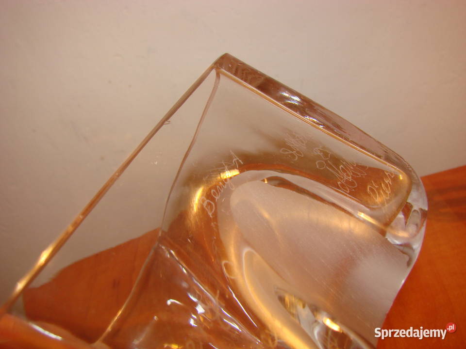 kryształowy pamiątkowy pojemnik Pozostałe Pruszcz Gdański sprzedam
