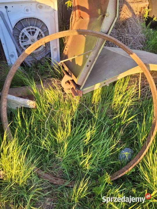 Okrąg stalowy 100 x 6 x 12 Piotrowice