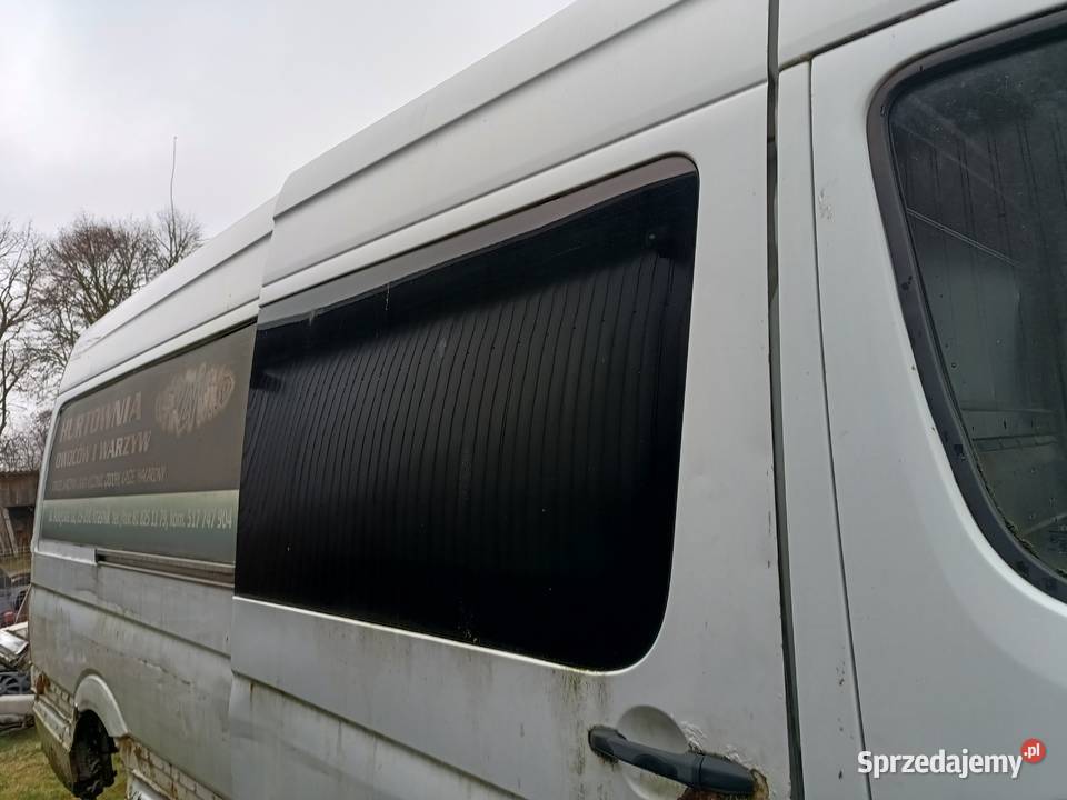 Szyby tylne drzwi boczne przyciemniane do Wołoskowola