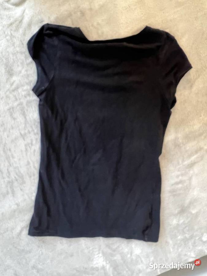 Tshirt koszulka bluzka z krótkim rękawem czarna Bluzki i koszule podkarpackie Jasło sprzedam