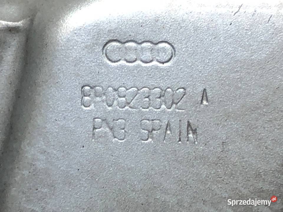 ZAWIAS MASKI PRAWY AUDI Q5 8R SUV 0817 osobowe podkarpackie