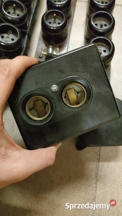 Gniazdko elektryczne bakelit loft czarne PRL Szczecin