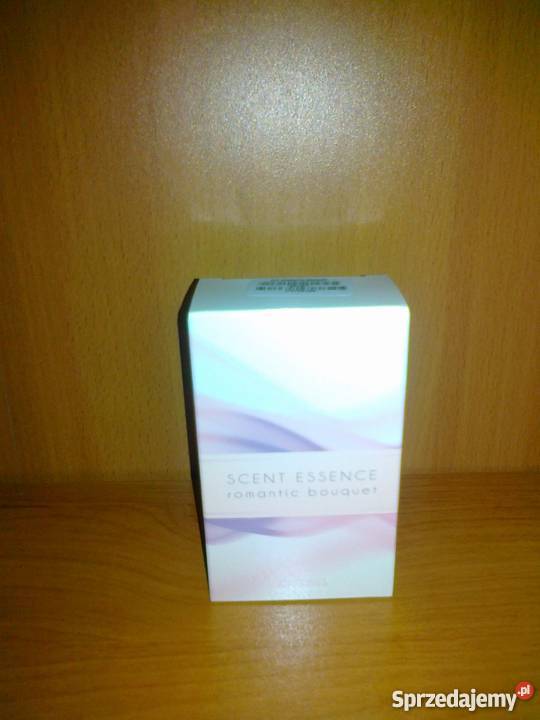 Woda toaletowa Romantic Bouquet avon Kraków