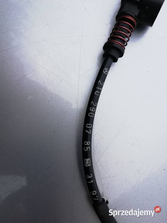 Mercedes w210 linka blokady stacyjki 2102900785 osobowe