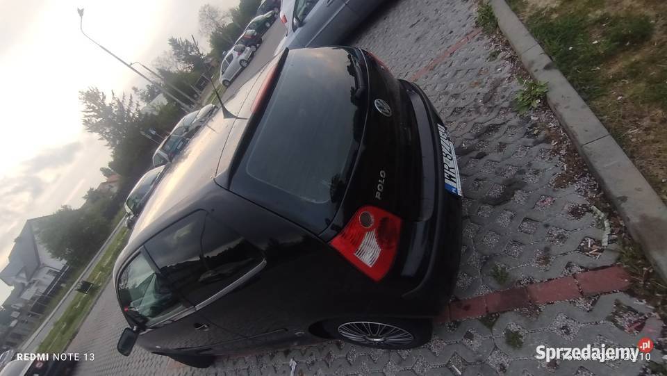 Sprzedam Volkswagen polo produkcji 2003 2200 sprzedam