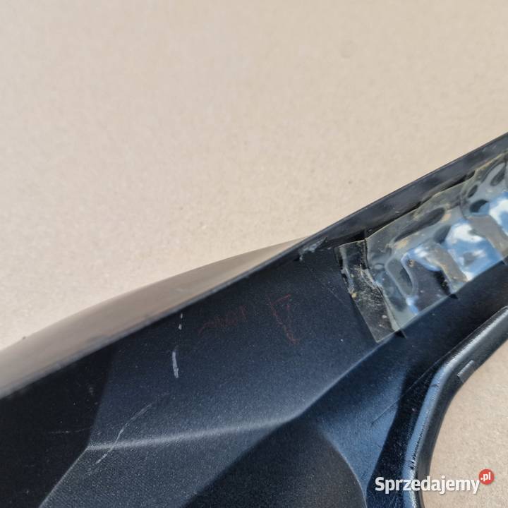 KAWASAKI Z800 Z 800 OGON ZADUPEK OWIEWKA LEWY Bieleń