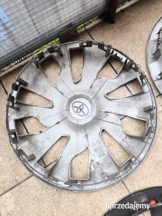 Kołpaki toyota Yaris III Pozostałe Wrocław sprzedam