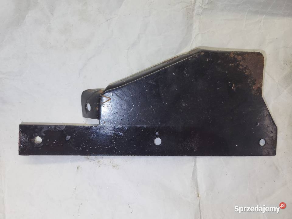 Wartburg 353 Mocowania uchwyty chlapaczy tylnych Piaseczno