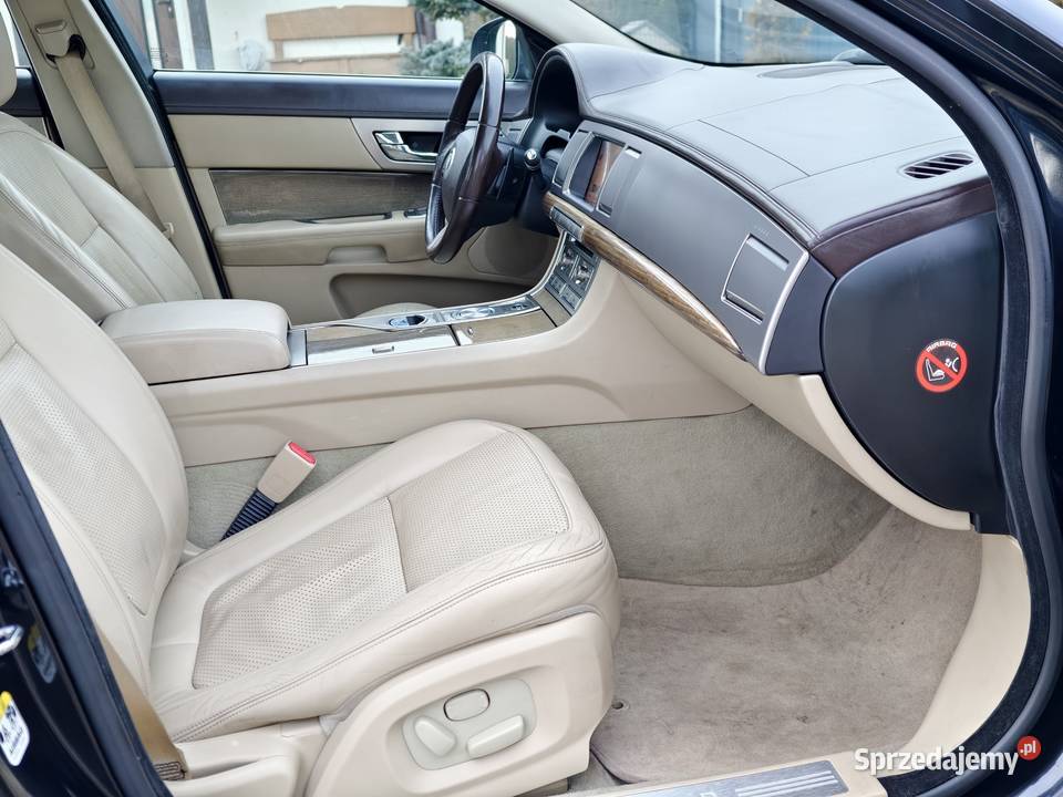 Jaguar XF 27 V6 207 Bogate wyposażenie Możliwa 207KM Kamieńsk sprzedam