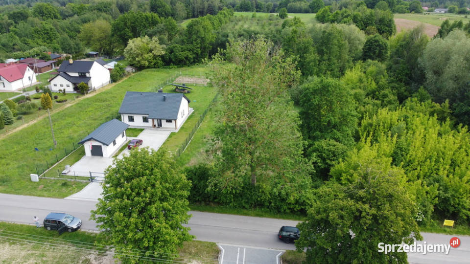 Działka budowlana 2000 m2 w Bronowicach gm Bronowice
