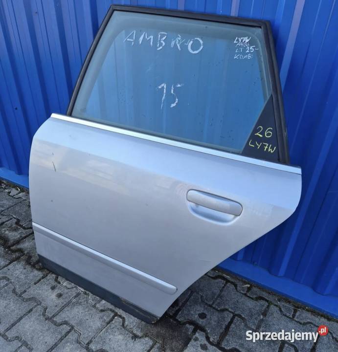 26 DRZWI TYŁ LEWY TYLNE LEWE AUDI A4 B6 KOMBI Drzwi Działoszyce