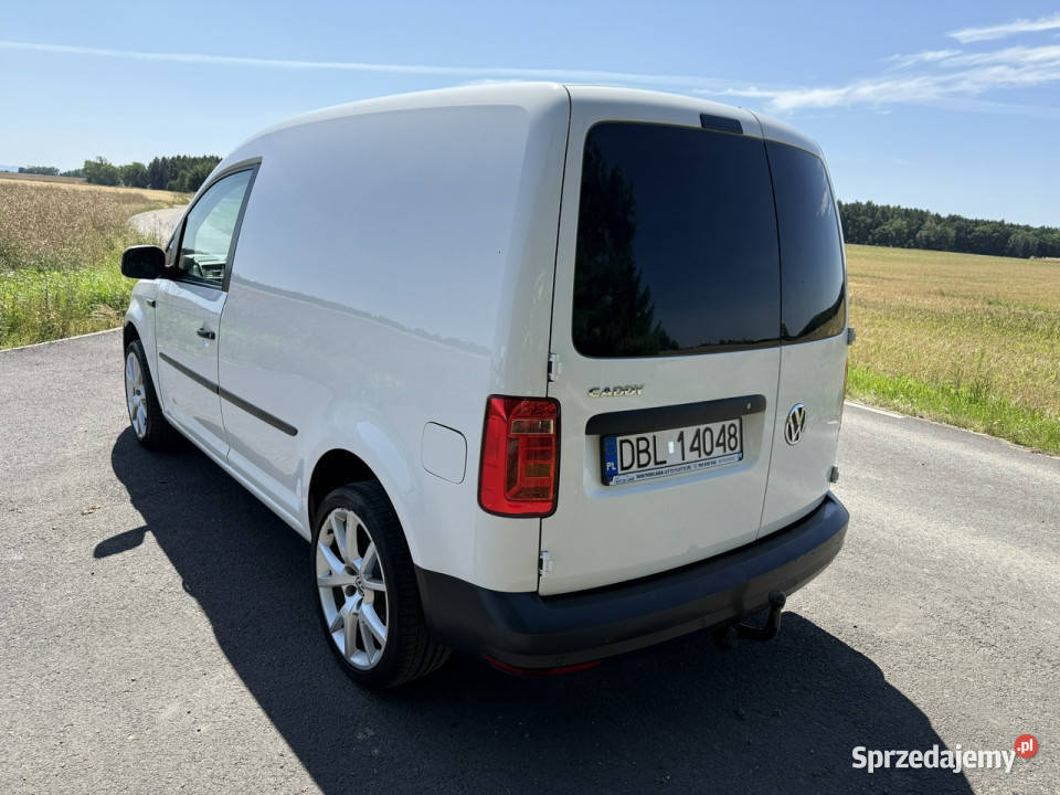Volkswagen Caddy 20TDI 102 161 Navi PDC Tempomat reflektory ksenonowe Ocice