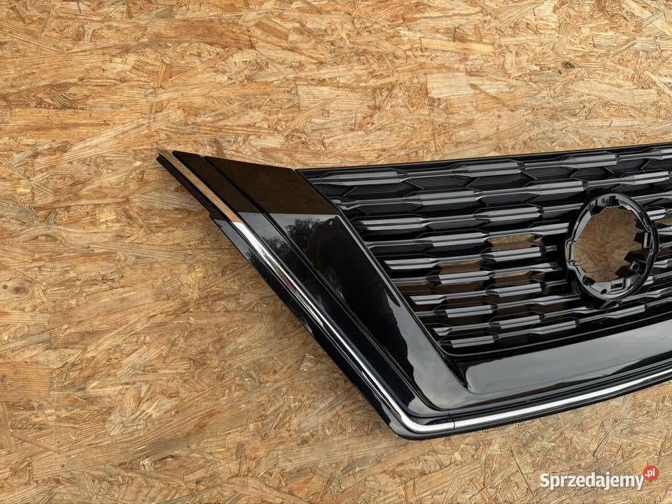 Grill atrapa chłodnicy Nissan xtrail t33 na osobowe Międzychód