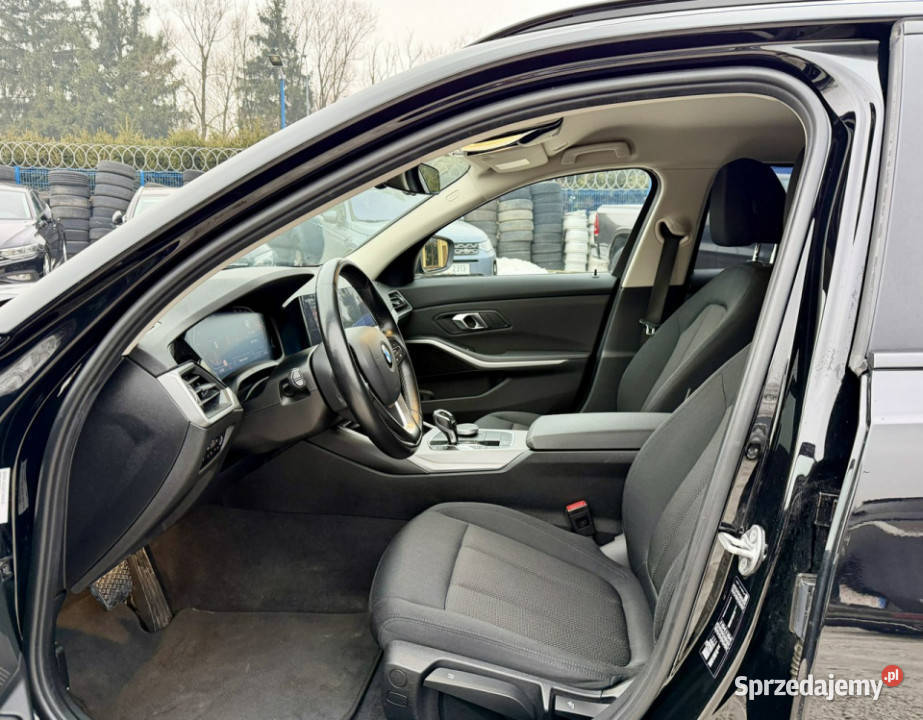 BMW 318 Salon FVATShadow LineGwarancja G20 2019 gniazdo AUX BMW dolnośląskie Kamienna Góra