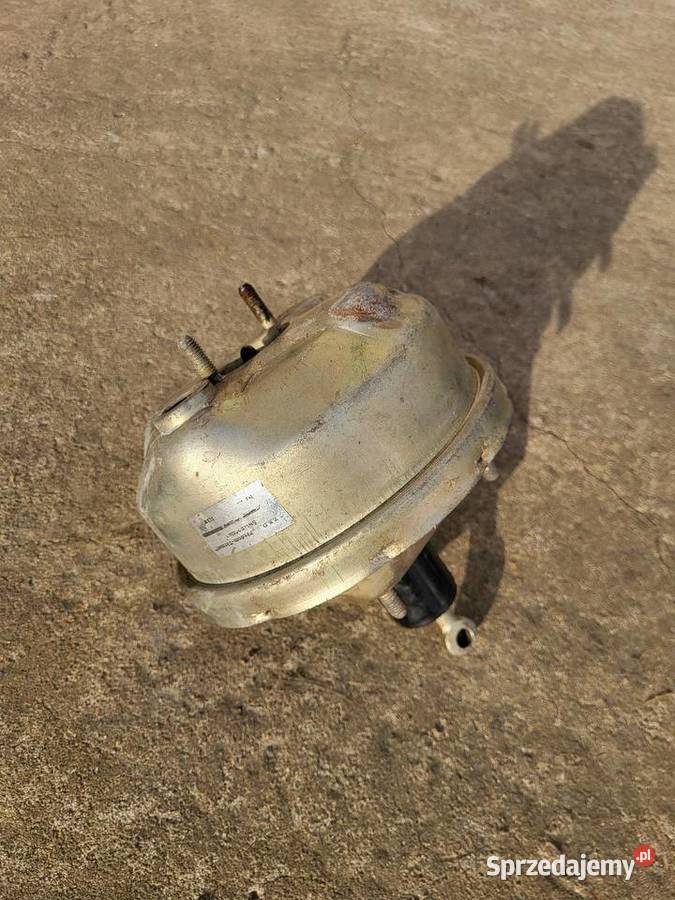 Serwo fiat 125p Woźniki