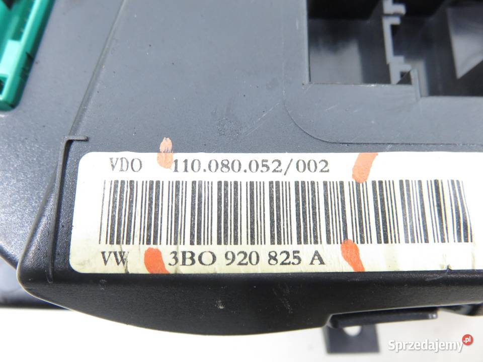 LICZNIK VW PASSAT B5 FL sedan 19 TDI 3B0920825A