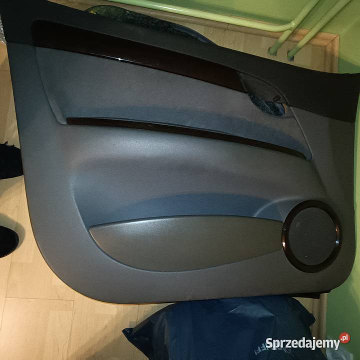 OKAZYJNIE FIAT CROMA tapicerka boczki kpl Łagów