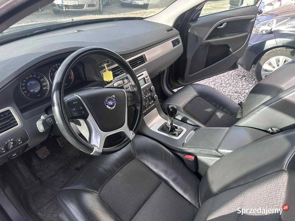 Volvo V70 Produkcji 2010 Bezwypadkowy sprowadzony V70 Ładna sprzedam