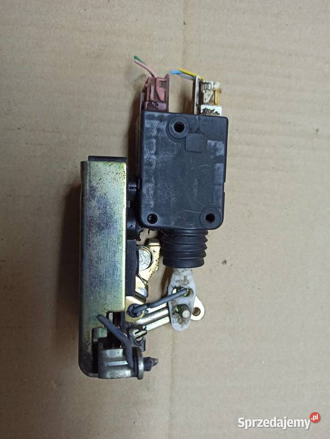 Peugeot 106 Citroen Saxo AX Zamek lewy przód Bolesławiec sprzedam