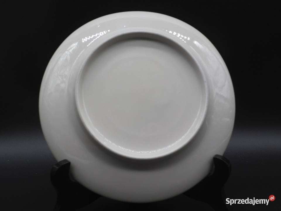 Talerz deserowy z kwiatowym wzorem Raszków