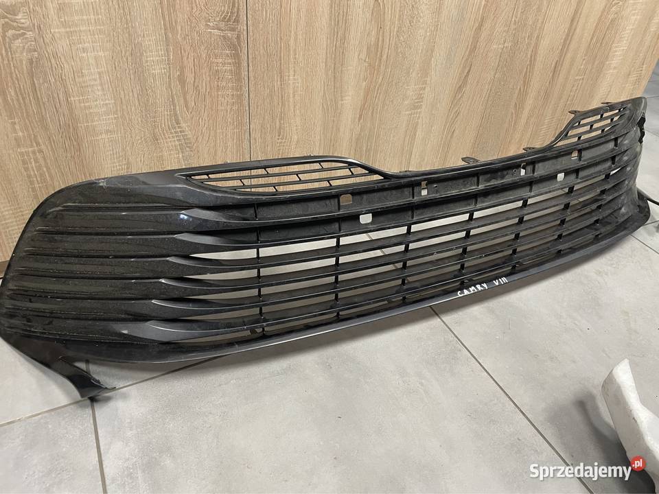 Toyota Camry 2018 kratka zderzaka atrapa przód Kozubszczyzna