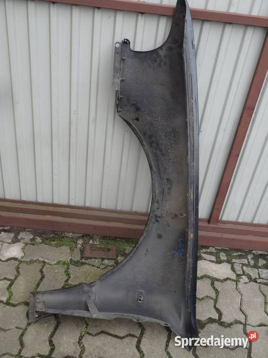 AUDI A8 D2 9902 BLOTNIK PRAWY PRZOD LZ9W Przemęt