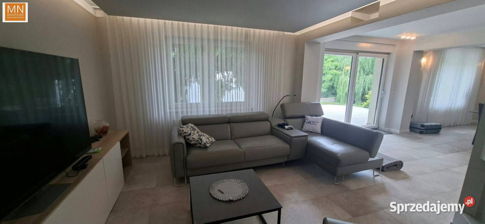 Dom wolnostojący 280m2 Owczary Nieruchomości małopolskie