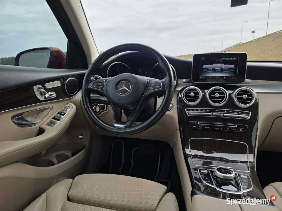 Mercedes GLC 300 Prywatne auto ładny stan I