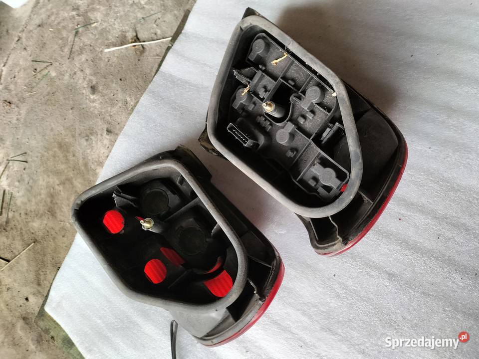 Xsara LAMPA TYŁ LEWA PRAWA Części samochodowe Kamień-Kolonia