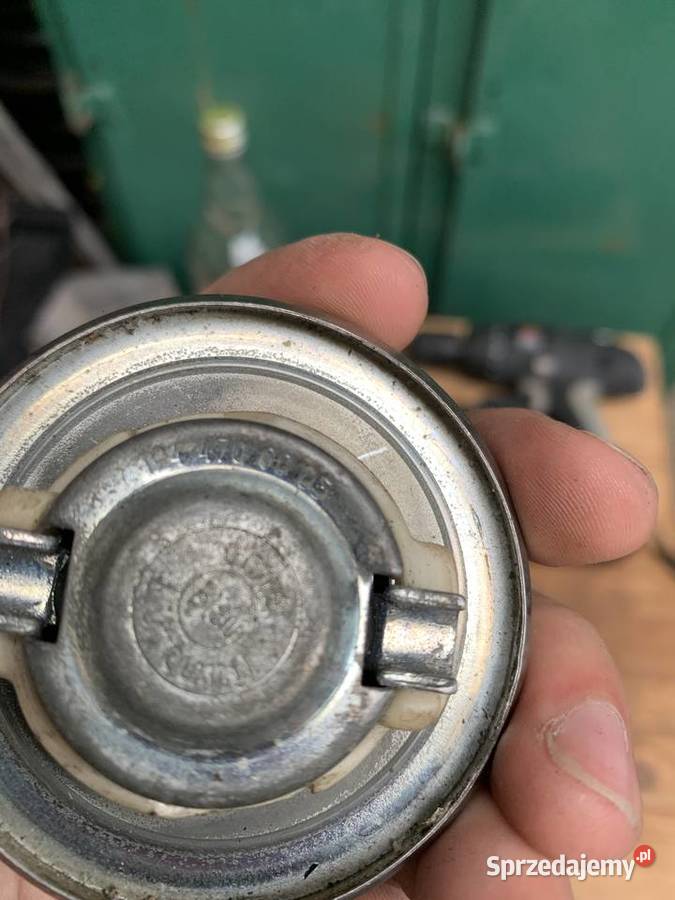 Korek MercedesBenz 1244700005 podlaskie