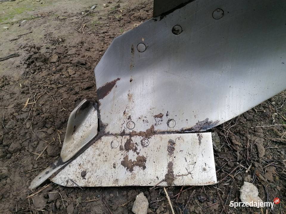 Sprzedam pług obrotowy Gregoire beson 4 skibowy nieuszkodzony Rozdrażew