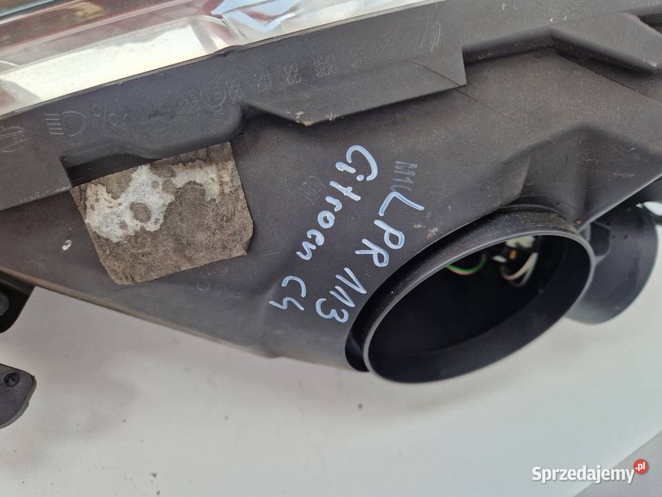 CITROEN C4 LAMPA PRZÓD PRZEDNIA PRAWA EUROPA Słowikowo