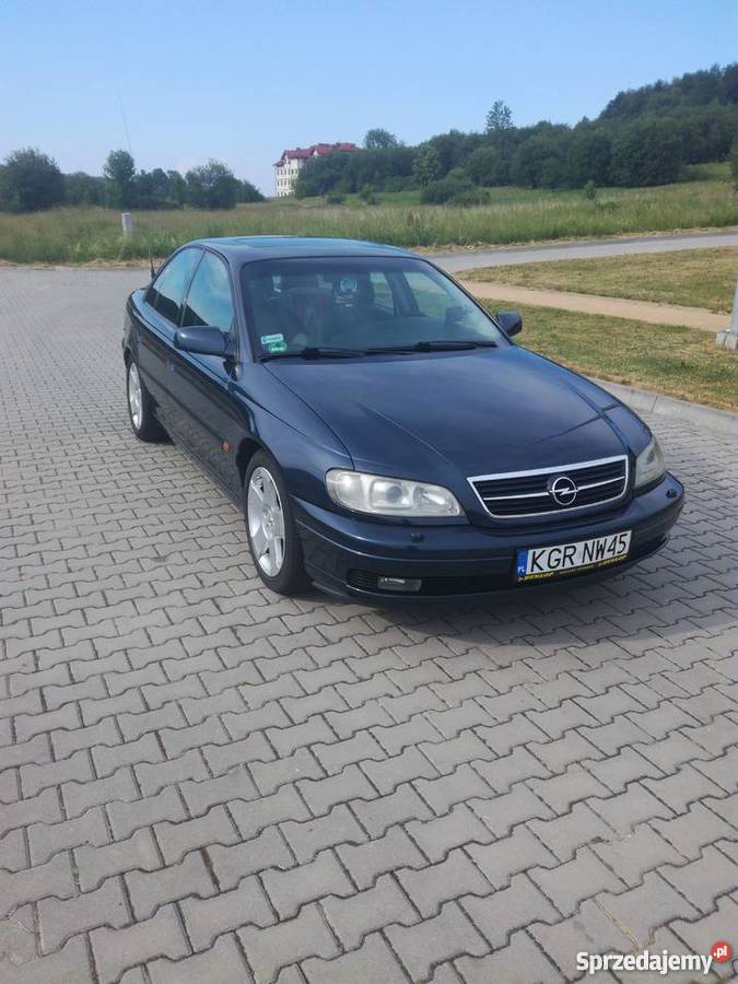 Zadbana omega 22 16v z nową instalacja gazową aluminiowe felgi Omega Gorlice sprzedam