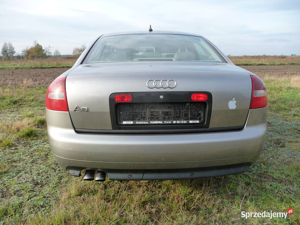 Audi A6 C5 sedan