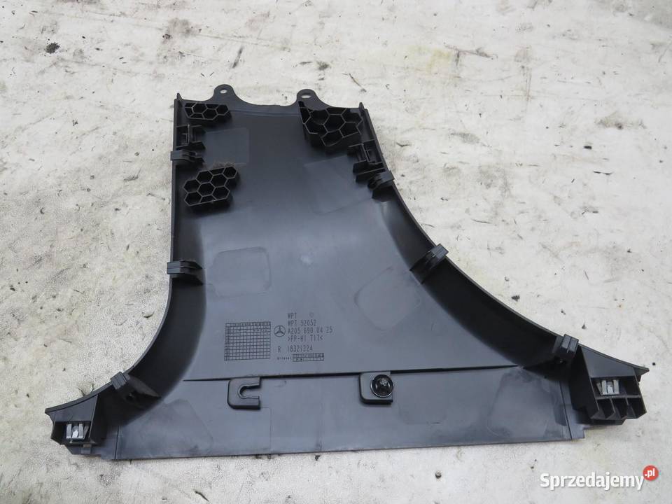 OSŁONA SŁUPKA PRAWA MERCEDES W205 A2056900425