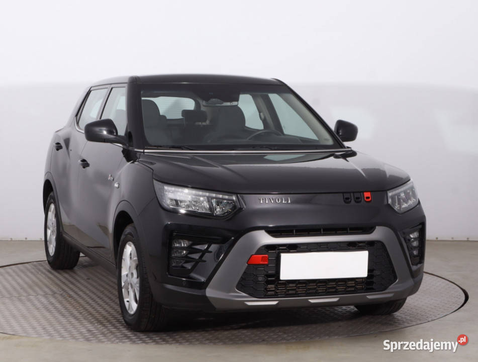 SsangYong Tivoli 15 TGDI asystent pasa ruchu mazowieckie Piaseczno