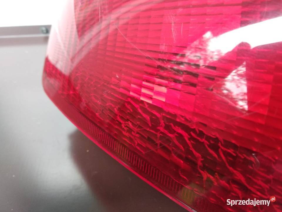 Honda Civic VI 3D hatchback HB lampa tył tylna osobowe Sieradz