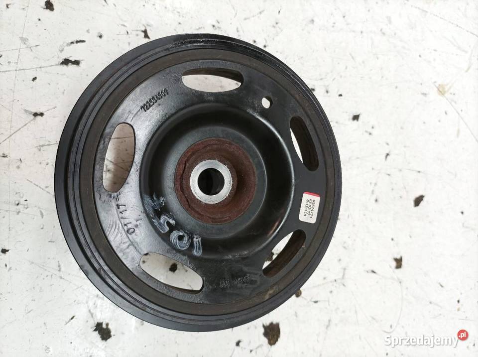 KOŁO PASOWE 55574771 12 16V Opel Corsa V 2014 E osobowe