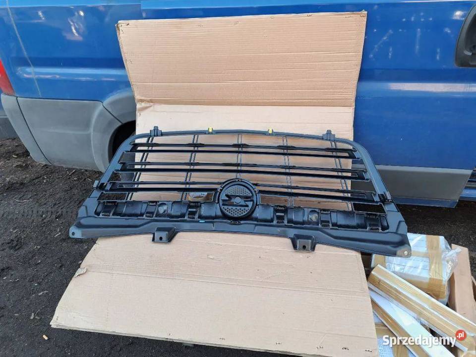 Atrapa chłodnicy Opel Movano B 623109857R Atrapa