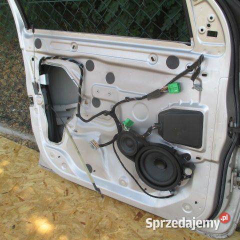 DRZWI LEWY PRZÓD VOLVO XC90 I 03R ZILVER 426