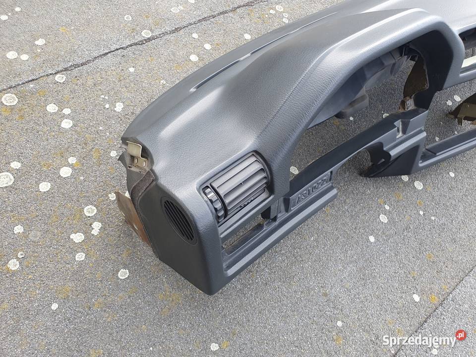 Bmw e30 deska rozdzielcza kokpit tapicerka Ładna Słupca