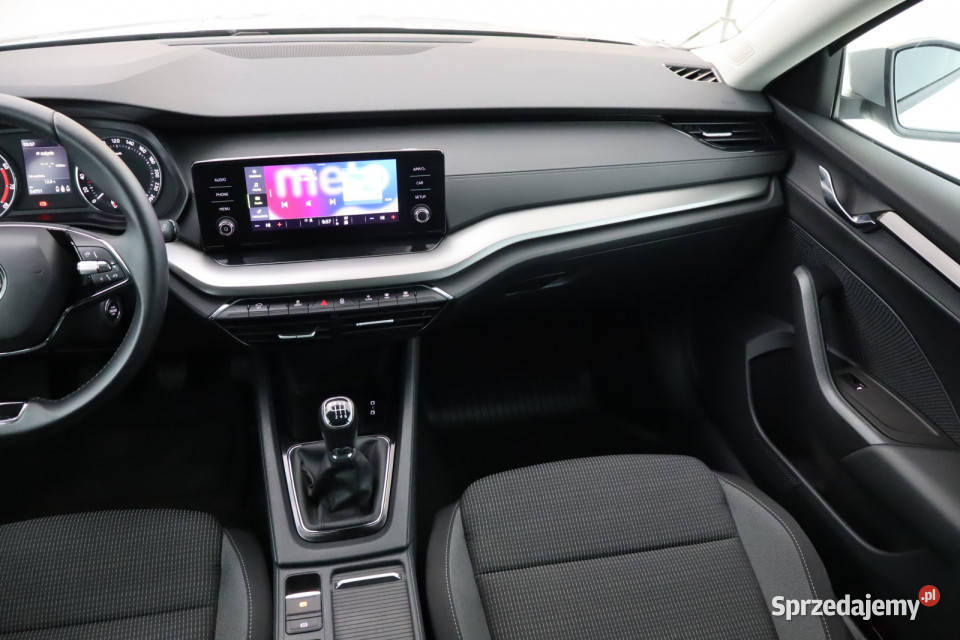 Skoda Octavia 15 TSI światła do jazdy dziennej Octavia Zabrze